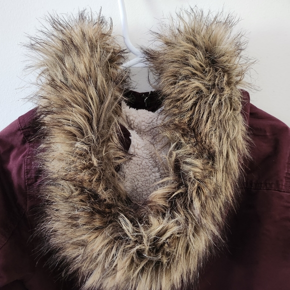 H&M Padded Parka Coat with Faux Fur lined Hood and Sherpa Lining - EUC - Picture 9 of 11